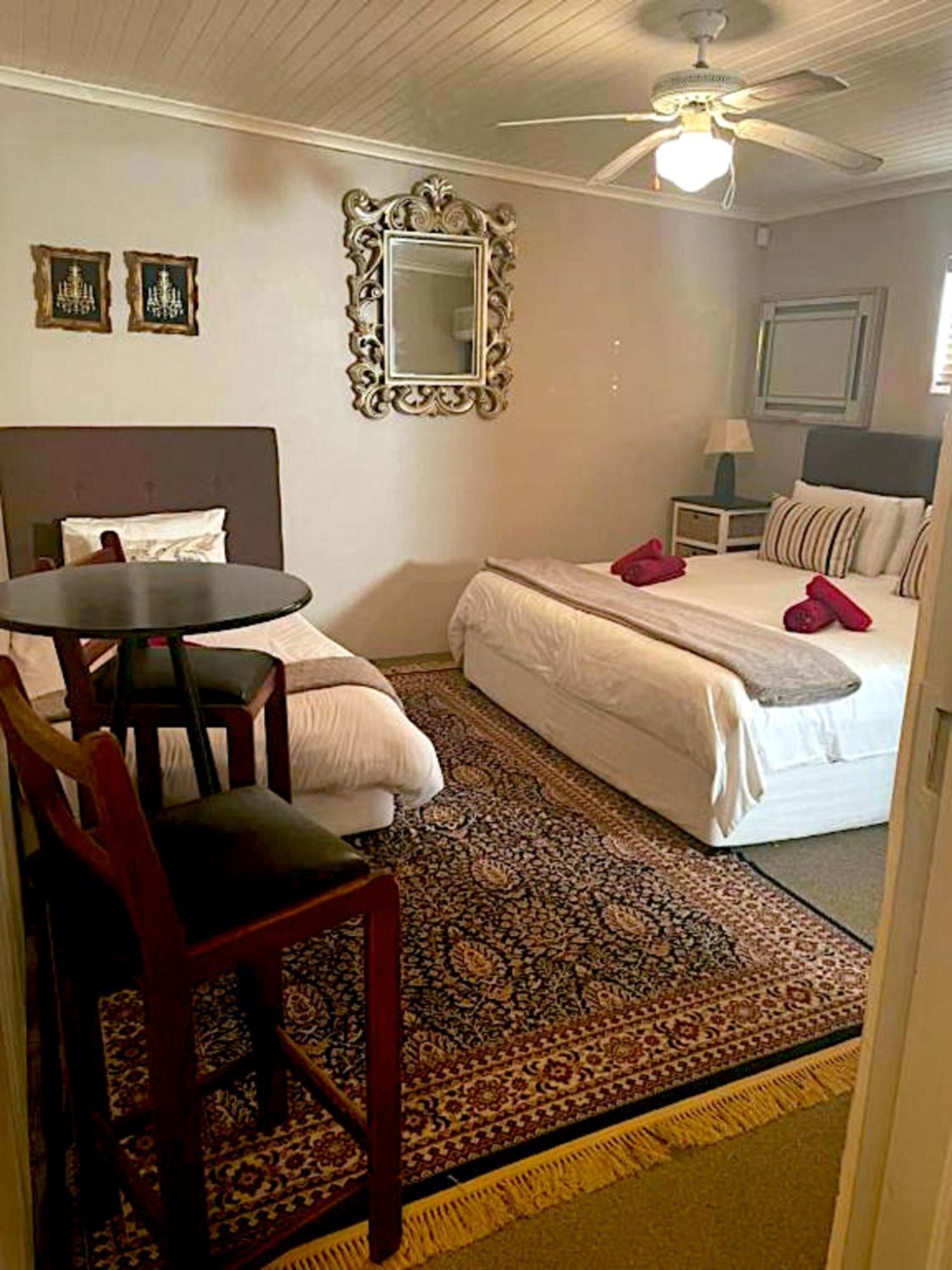 Apartment 90 On Wellington